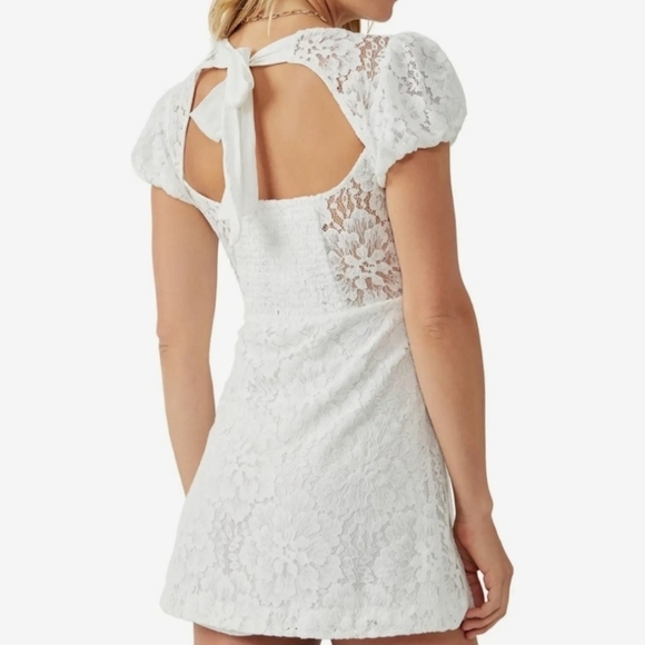 Free People Hailee Lace Mini Dress Ivory Size Medium NWT - Picture 2 of 10
